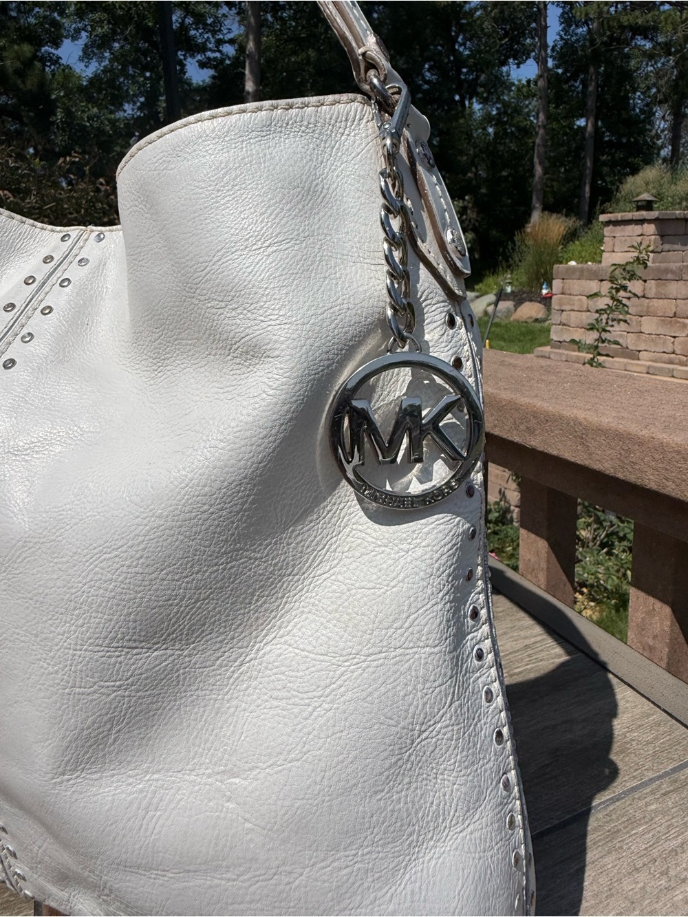 GUC Michael Kors Astor Large Studded Hobo Bag - Picture 3 of 10